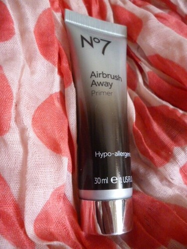 No7 airbrush away face - away, primer
