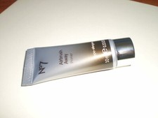 Boots No 7 Airbrush Away