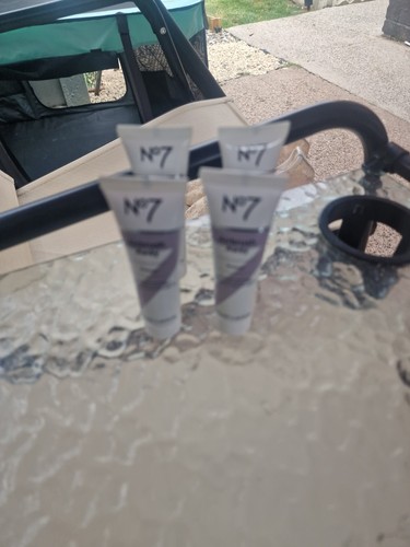 No7 airbrush away - away, pack