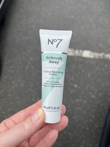 No7 airbrush away - airbrush, colour